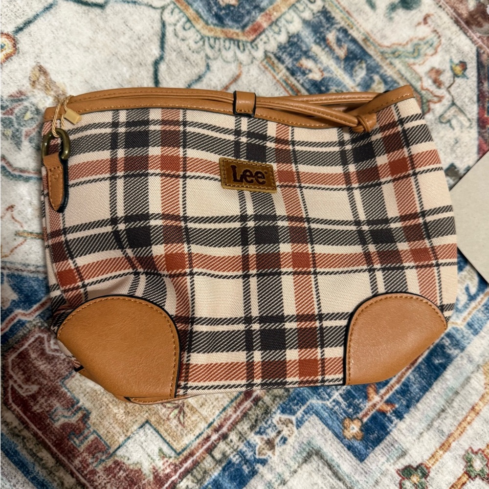 Lee Plaid Zip Wristlet in Cream, Tan and Rust